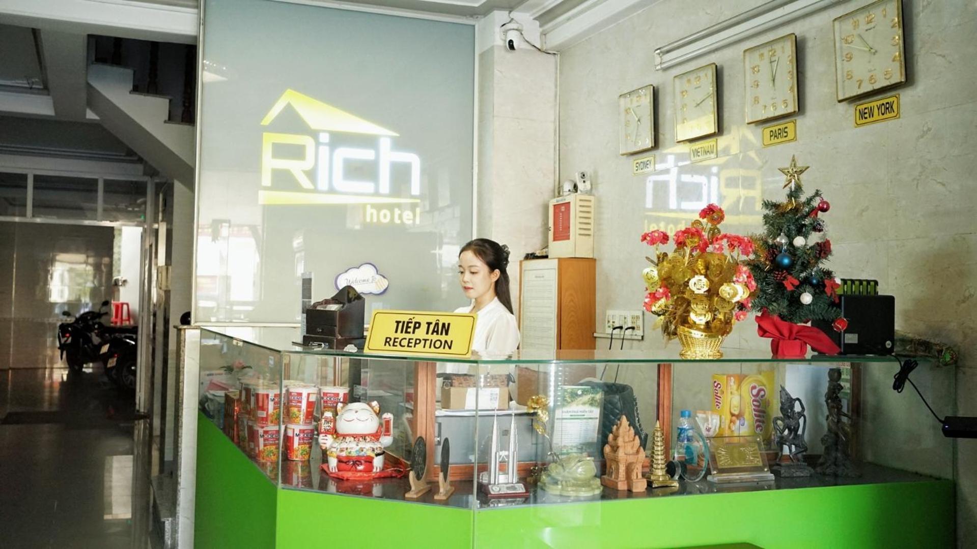 Rich Hotel Can Tho Esterno foto
